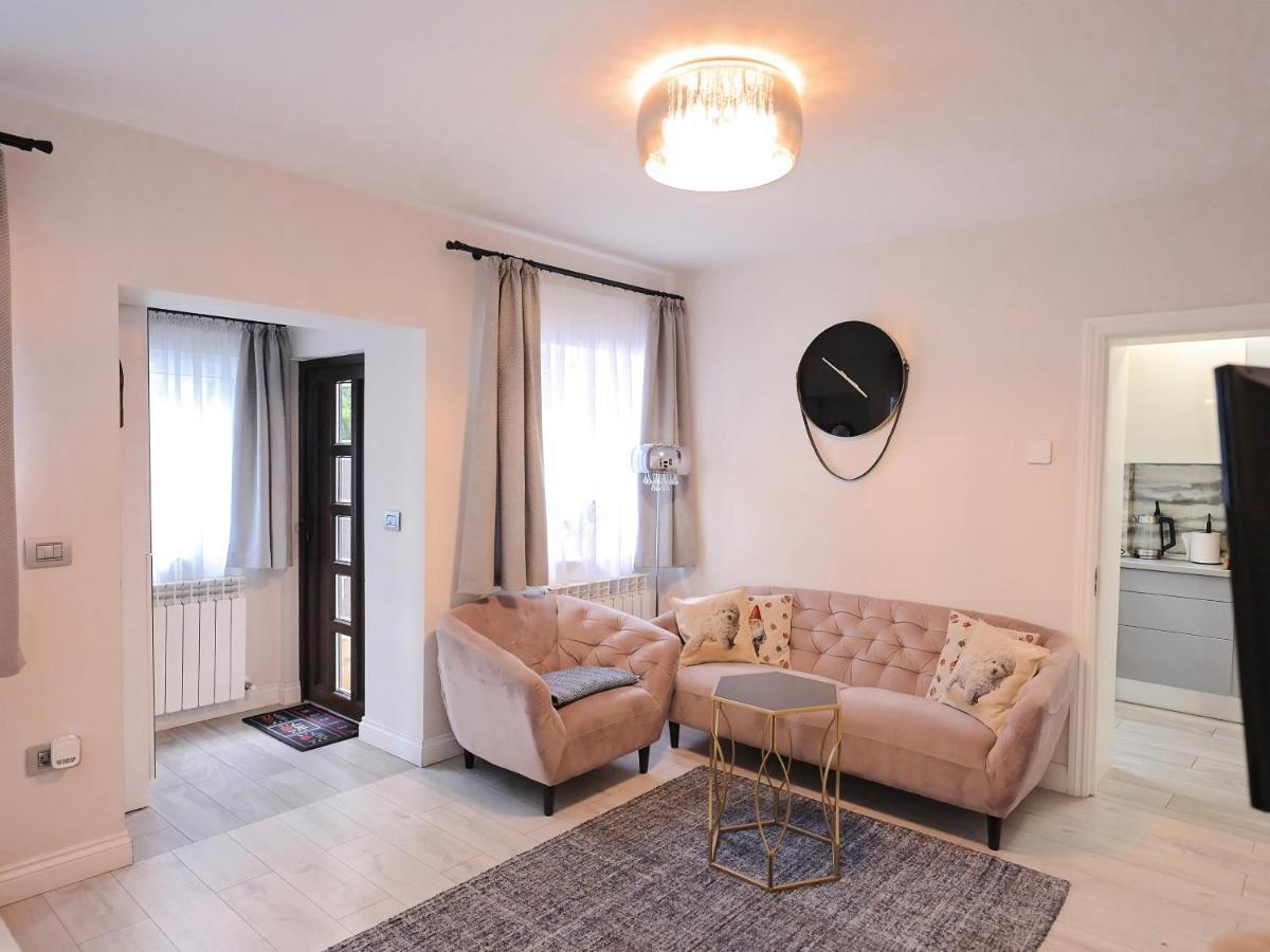 Ase Premium House Villa Suceava Buitenkant foto
