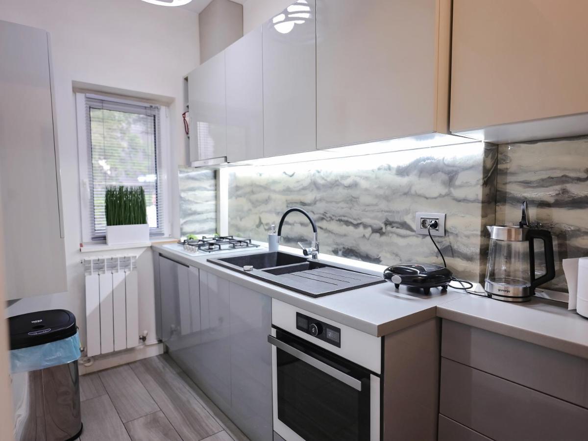 Ase Premium House Villa Suceava Buitenkant foto